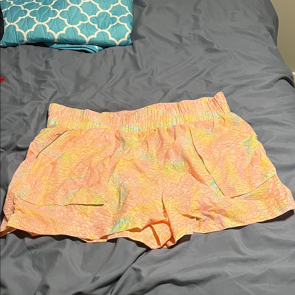 Fabletics High Waist Pastel Women's Shorts